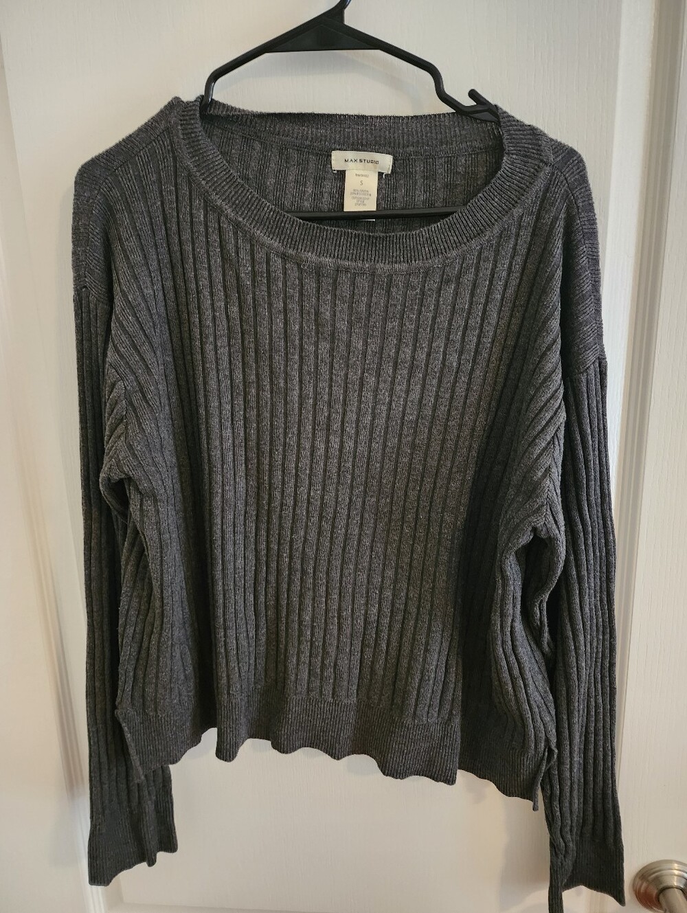 Max Studio Charcoal Gray Ribbed Knit Boxy Cropped Sweater Size Small